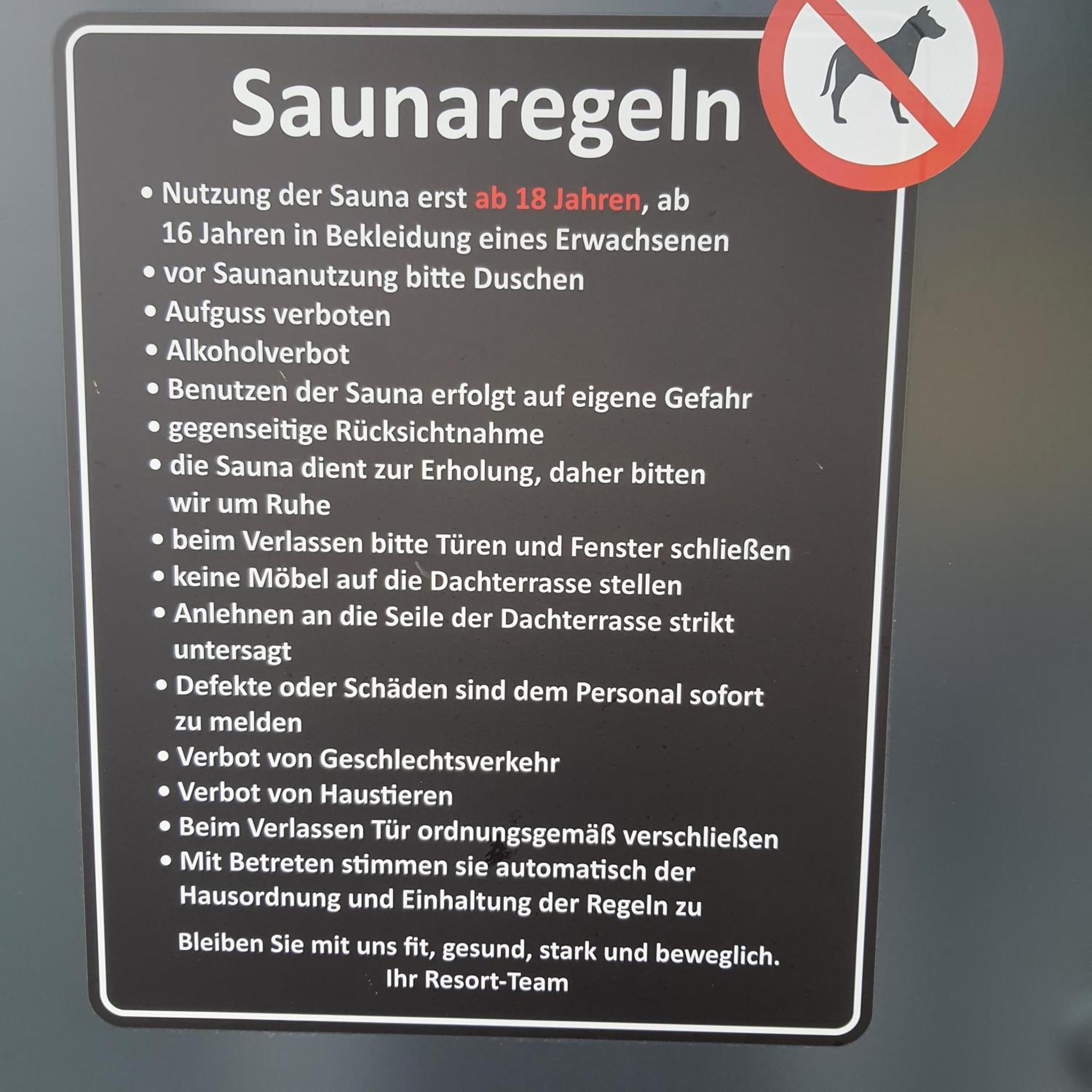 Schwimmendes Ferienhaus Sky Elsterheide Luaran gambar
